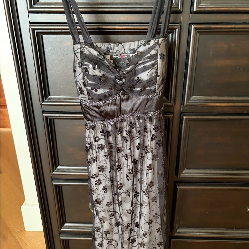 Teeze Me Black and Gray Floral Midi Dress